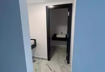 عقارات للبيع - 1 غرف - بالدور 1