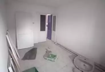 undefined undefined - 2 rooms - floor 6