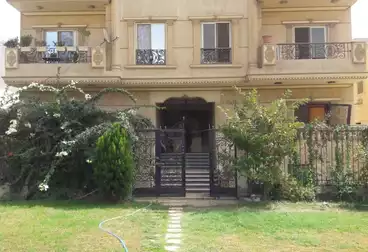 عقارات للبيع - 3 غرف - بالدور 2