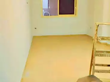 Apartments For sale - 2 rooms - floor 1