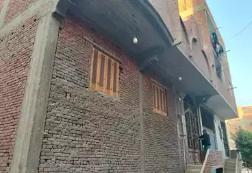 House / Home For sale - 3 rooms - floor 1