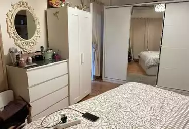 شقق للبيع - 2 غرف - بالدور 4