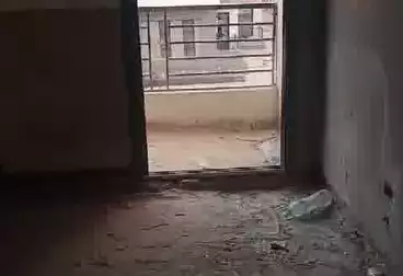 شقق للبيع - 4 غرف - بالدور 1