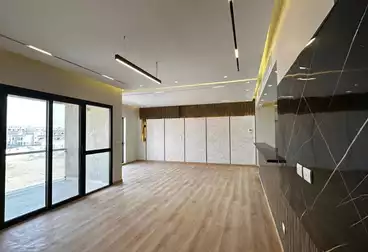 Apartments For rent - 2 rooms - floor 3