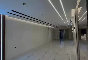 Apartments For sale - 3 rooms - floor 10