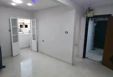 Apartments For sale - 2 rooms - floor 7