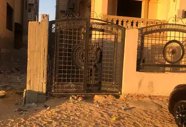 Apartments For sale - 3 rooms - floor 2