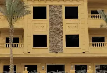 Apartments For sale - 4 rooms - floor 2