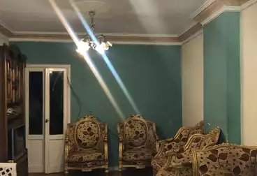 شقق للبيع - 3 غرف - بالدور 1