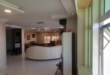 Apartments For sale - 3 rooms - floor 2