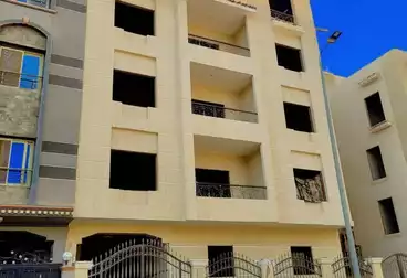 Apartments For sale - 3 rooms - floor 3