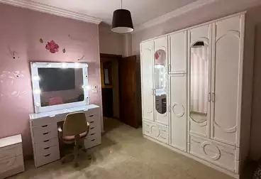 Apartments For sale - 7 rooms - floor 1