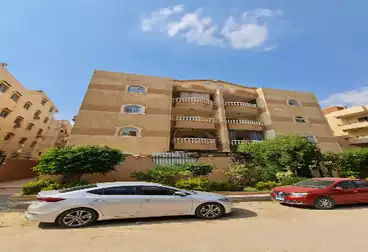 Apartments For sale - 3 rooms - floor 2