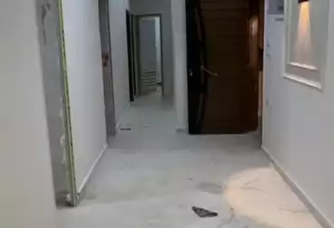 Apartments For sale - 2 rooms - floor 1