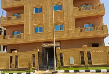 Apartments For sale - 3 rooms - floor 1