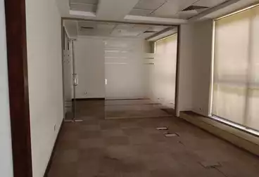 Offices For rent - 6 rooms - floor 1