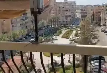 Apartments For sale - 3 rooms - floor 6