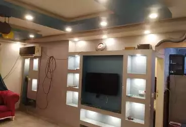 شقق مفروشة للبيع - 3 غرف - بالدور 1