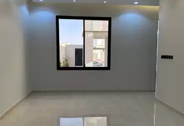 Apartments For sale - 4 rooms - floor 1