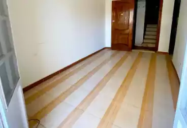 Apartments For rent - 2 rooms - floor 13