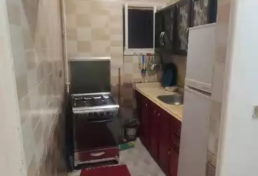 Apartments For sale - 2 rooms - floor 5