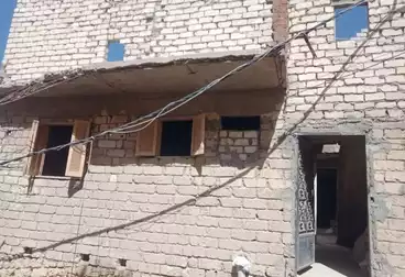 Building For sale - 3 rooms