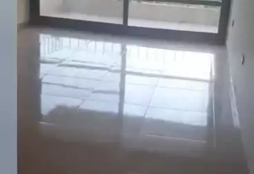 undefined undefined - 2 rooms - floor 4