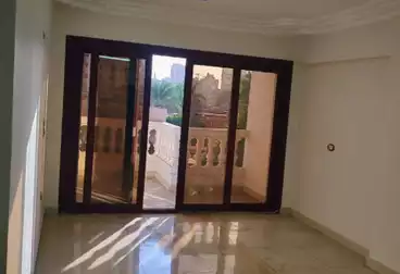 إداري للإيجار - 3 غرف - بالدور 1