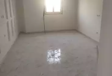 Apartments For sale - 3 rooms - floor 1