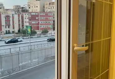 Apartments For sale - 2 rooms - floor 3