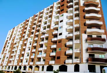 شقق للبيع - 3 غرف - بالدور 4