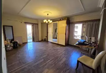 شقق للبيع - 4 غرف - بالدور 2