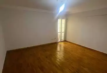 شقق للبيع - 3 غرف - بالدور 8