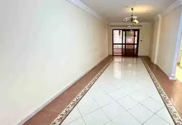 Apartments For rent - 3 rooms - floor 5