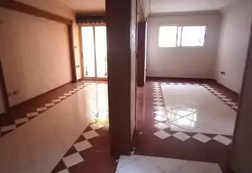 Apartments For sale - 3 rooms - floor 5