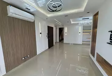 Penthouse For rent - 3 rooms