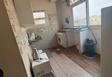 شقق للإيجار - 1 غرف - بالدور 3