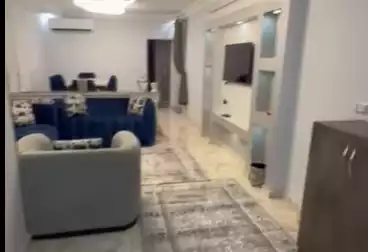 شقق مفروشة للبيع - 3 غرف - بالدور 13