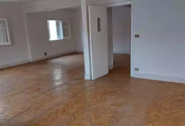Apartments For sale - 3 rooms - floor 4