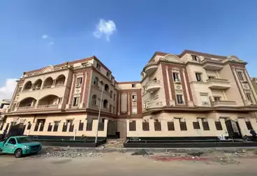 عقارات للبيع - 3 غرف - بالدور 3