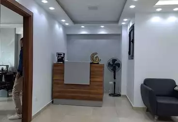 Administrative For rent - 4 rooms - floor 6