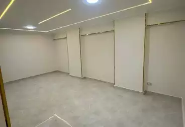 Apartments For sale - 3 rooms - floor 2