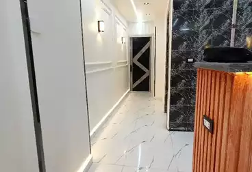 Apartments For sale - 3 rooms - floor 1