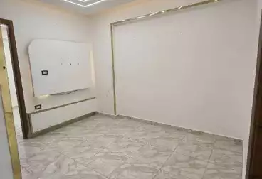 Apartments For sale - 2 rooms - floor 5