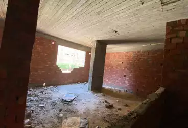 Apartments For sale - 3 rooms - floor 1