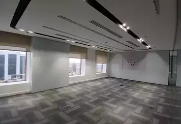 مكاتب للإيجار - 1 غرف - بالدور 6