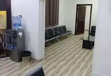 Apartments For sale - 4 rooms - floor 1