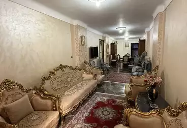 Apartments For sale - 2 rooms - floor 5