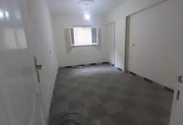 عقارات للبيع - 3 غرف - بالدور 1