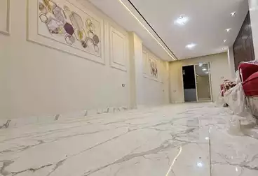 Apartments For sale - 3 rooms - floor 8